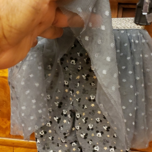 2 PCSDisney Gray tutu-18 mths/Rare Edition-18 mths - Picture 3 of 8